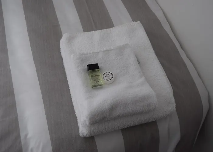 招待所 The Gresham